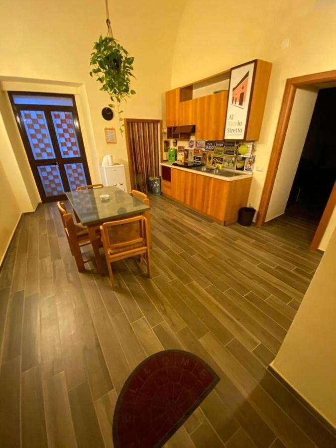 Al Vicolo Stretto Bed & Breakfast Santa Maria a Vico Екстериор снимка